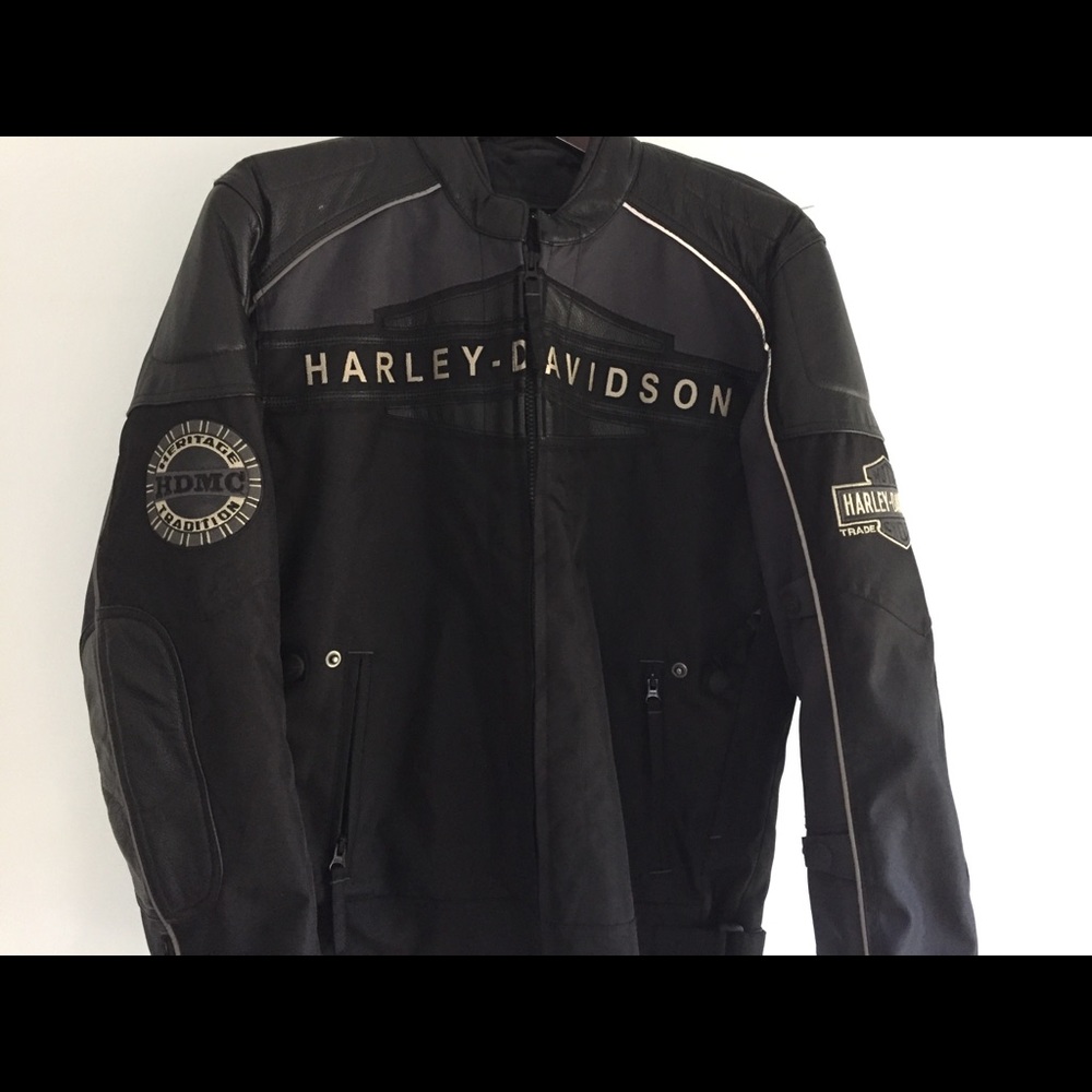 Men’s Harley Davidson Riding Jacket size Medium